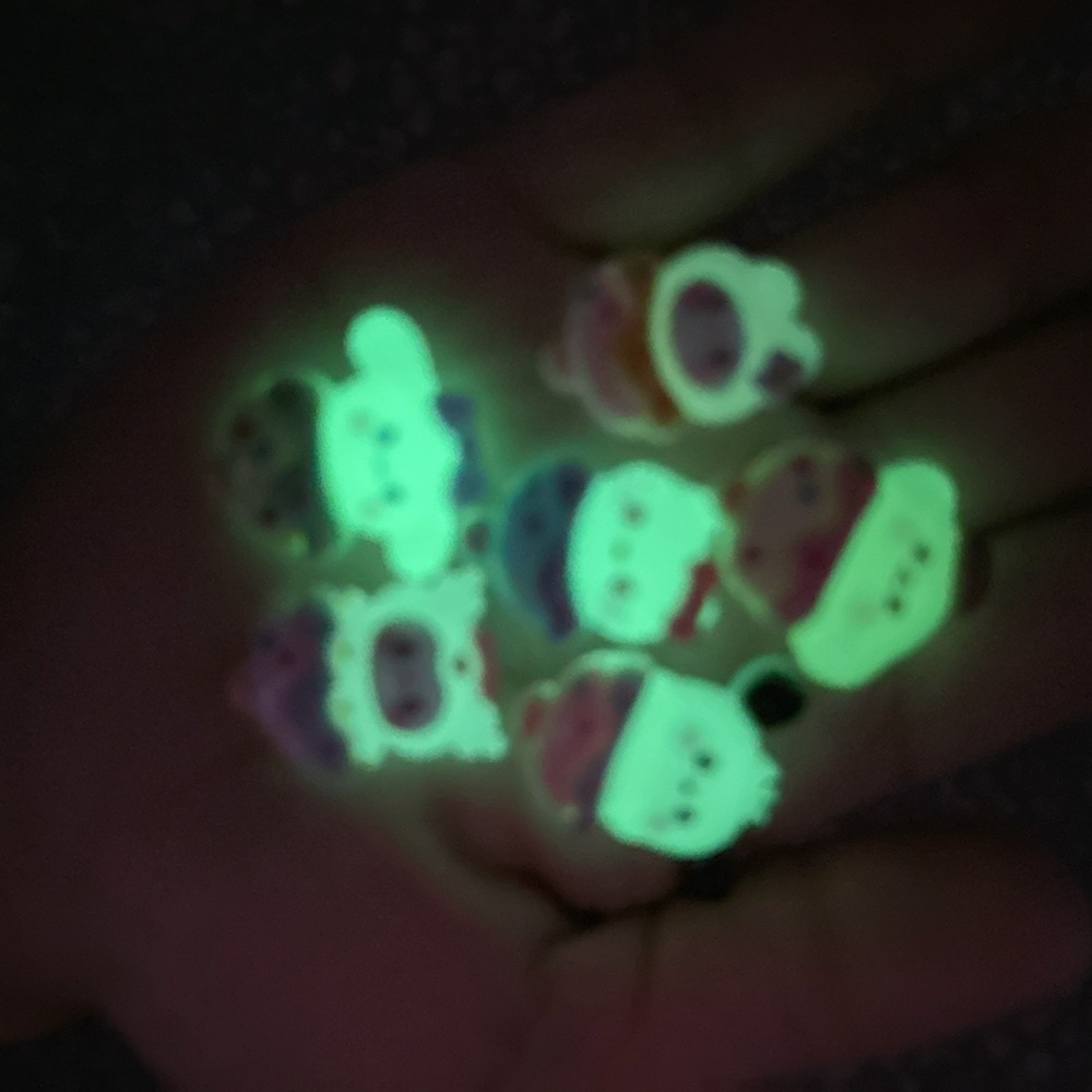 20pcs Glow In Dark Ice Cream P - Resin Art Case review and price
