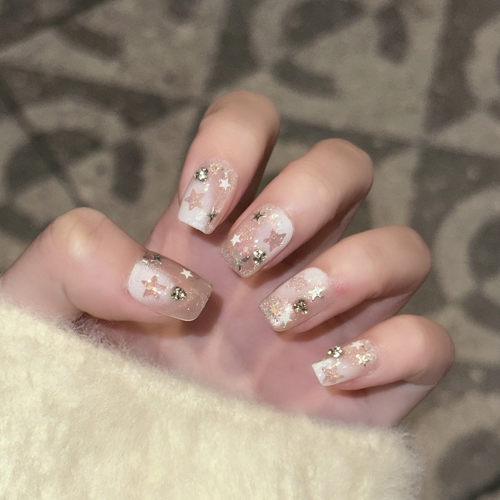 10PCS Short Square Fake Nails  - Resin Art Of Flowers review and price