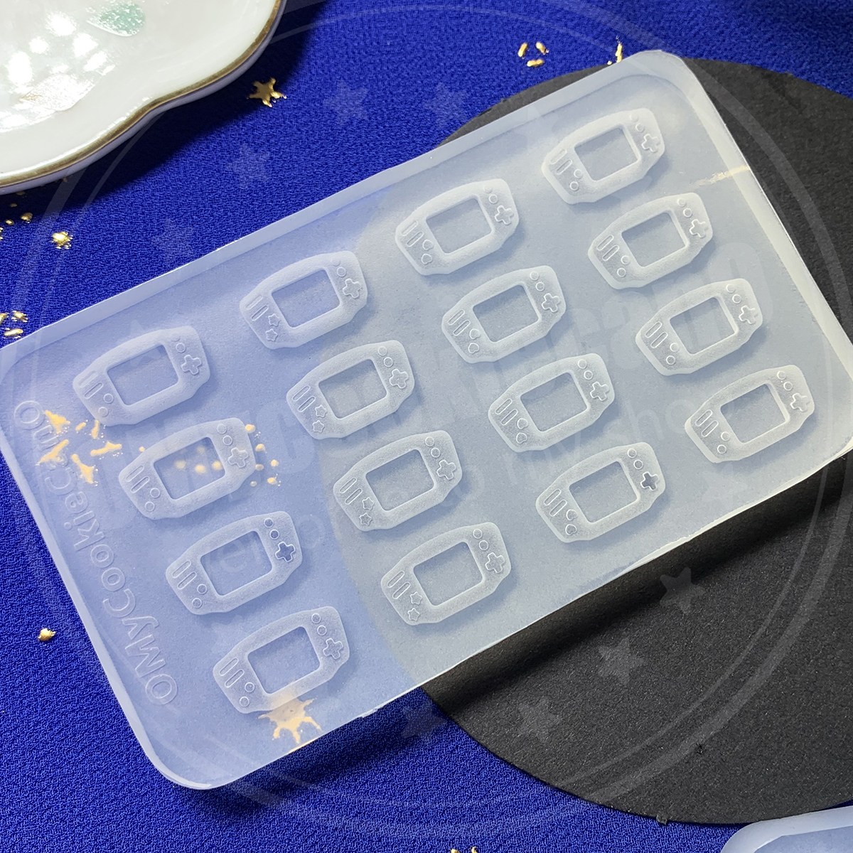 Silicon Resin Mold -uv-Epoxy R - Resin Art Guide review and price